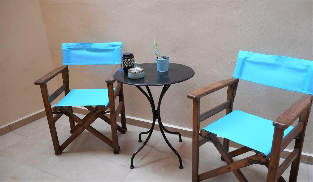 Elegant And Comfortable Apartment In The City Center Ermoupoli Luaran gambar